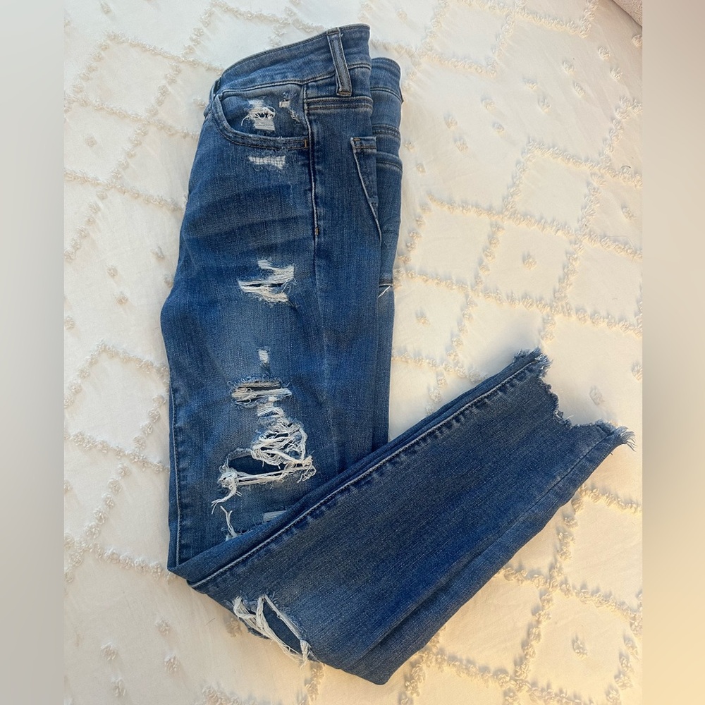 AE Ripped Mom Jean - Picture 3 of 7